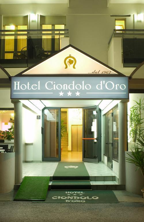 Hotel Ciondolo D'Oro Ρίμινι Εξωτερικό φωτογραφία